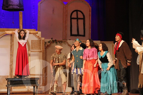 “Хүүхэд залуучуудын улаан театр” нээлтээ амжилттай хийлээ